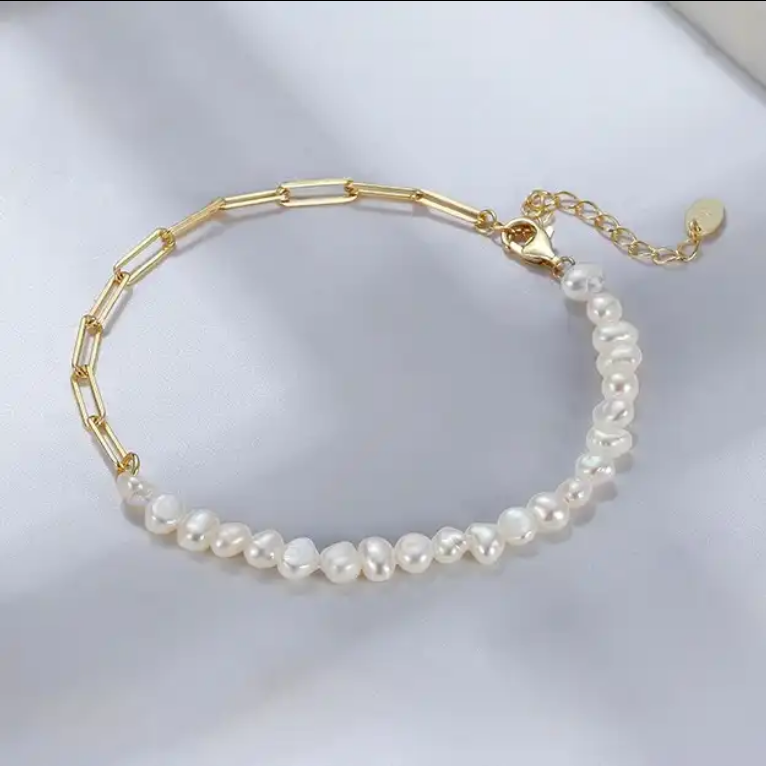 Milla Pearl & Gold Link Dainty Bracelet